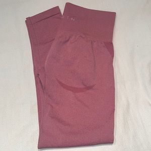 NVGTN seamless contour maroon leggings. Size medium.